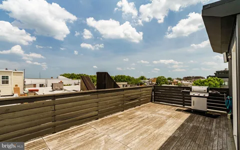 $769,000 | 705 Manton Street, Philadelphia, PA 19147