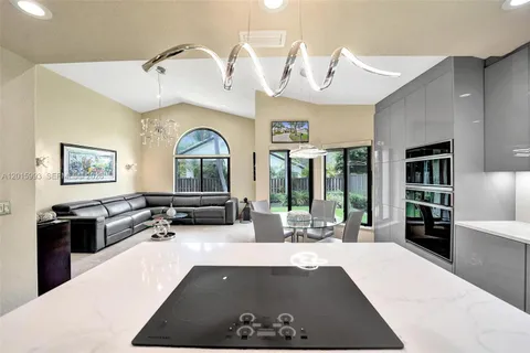 $925,000 | 10403 Santiago Street, Cooper City, FL 33026