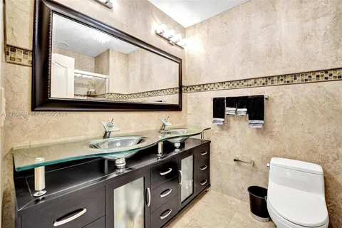 $925,000 | 10403 Santiago Street, Cooper City, FL 33026