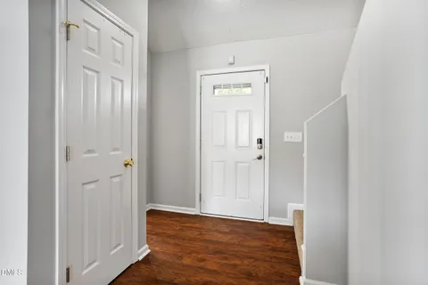 $325,000 | 313 Pittsboro Street, Fuquay-Varina, NC 27526