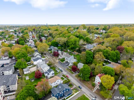 $899,000 | 192 Knickerbocker Avenue, Stamford, CT 06907