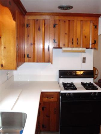 70 Edinboro Road Quincy, MA 02169 - Photo 4 of 20 Gallery Image 4