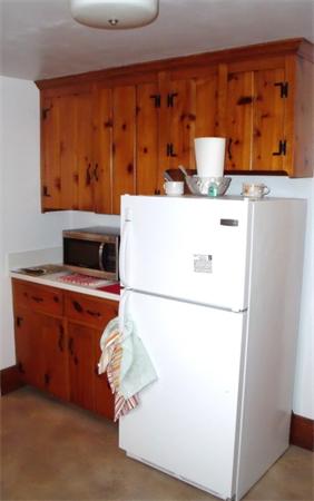 70 Edinboro Road Quincy, MA 02169 - Photo 5 of 20 Gallery Image 5