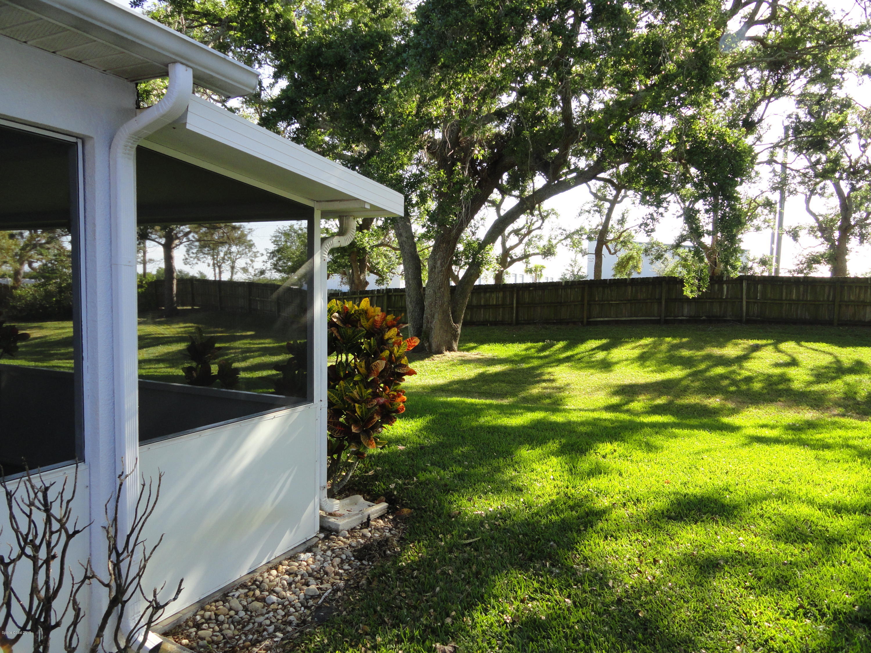 353 Cypress Point Drive Melbourne, FL 32940 - Photo 5 of 32 DSC01167