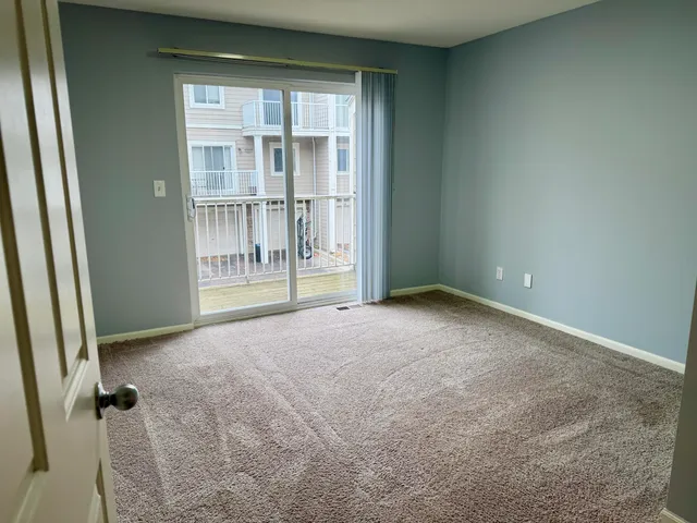 $2,100 | 1139 Beaver, Troy, MI 48083