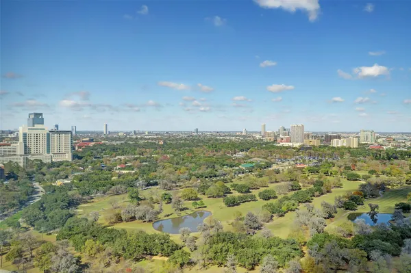 $674,900 | 2001 Holcombe Boulevard, Unit 2706, Houston, TX 77030