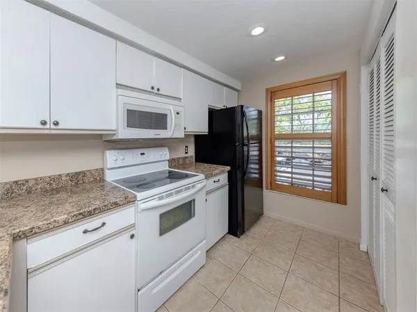 $215,000 | 925 Wexford Boulevard, Venice, FL 34293