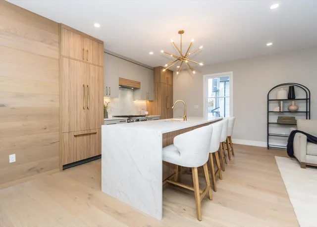 $1,749,900 | 22 Irene Circle, Waltham, MA 02453