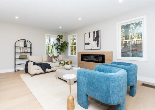 $1,749,900 | 22 Irene Circle, Waltham, MA 02453