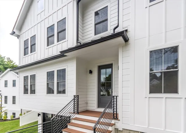 $1,749,900 | 22 Irene Circle, Waltham, MA 02453