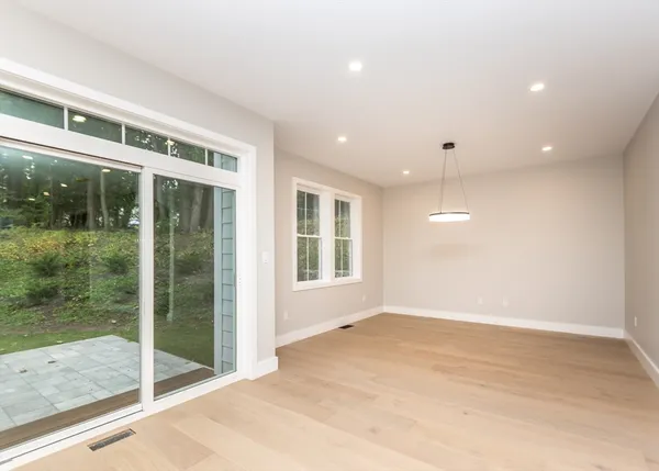 $1,749,900 | 22 Irene Circle, Waltham, MA 02453