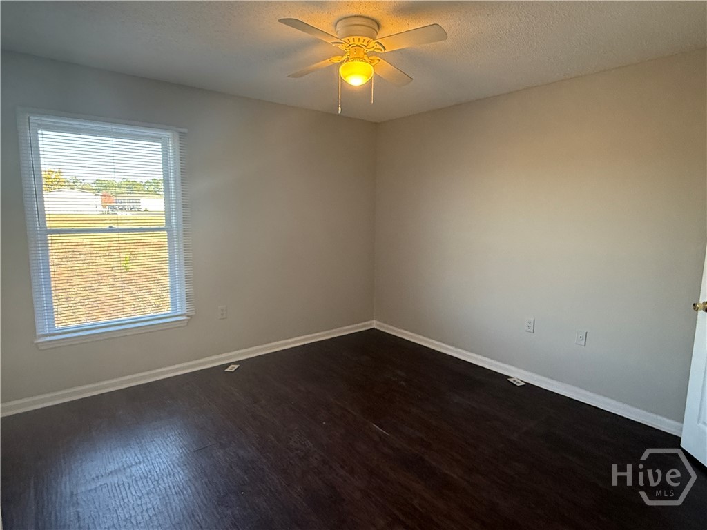230 Lanier Drive, Unit 296 Statesboro, GA 30458 - Photo 12 of 15