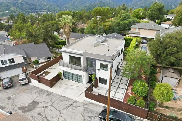$1,750,000 | 2434 Prospect Avenue, Montrose, CA 91020