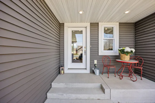 $495,000 | 334 Kamloops Place, River Falls, WI 54022