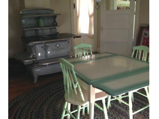 7 Mountain Street Vinalhaven, ME 04863 - Photo 2 of 15 Kitchen. Eat-in kitchen with...