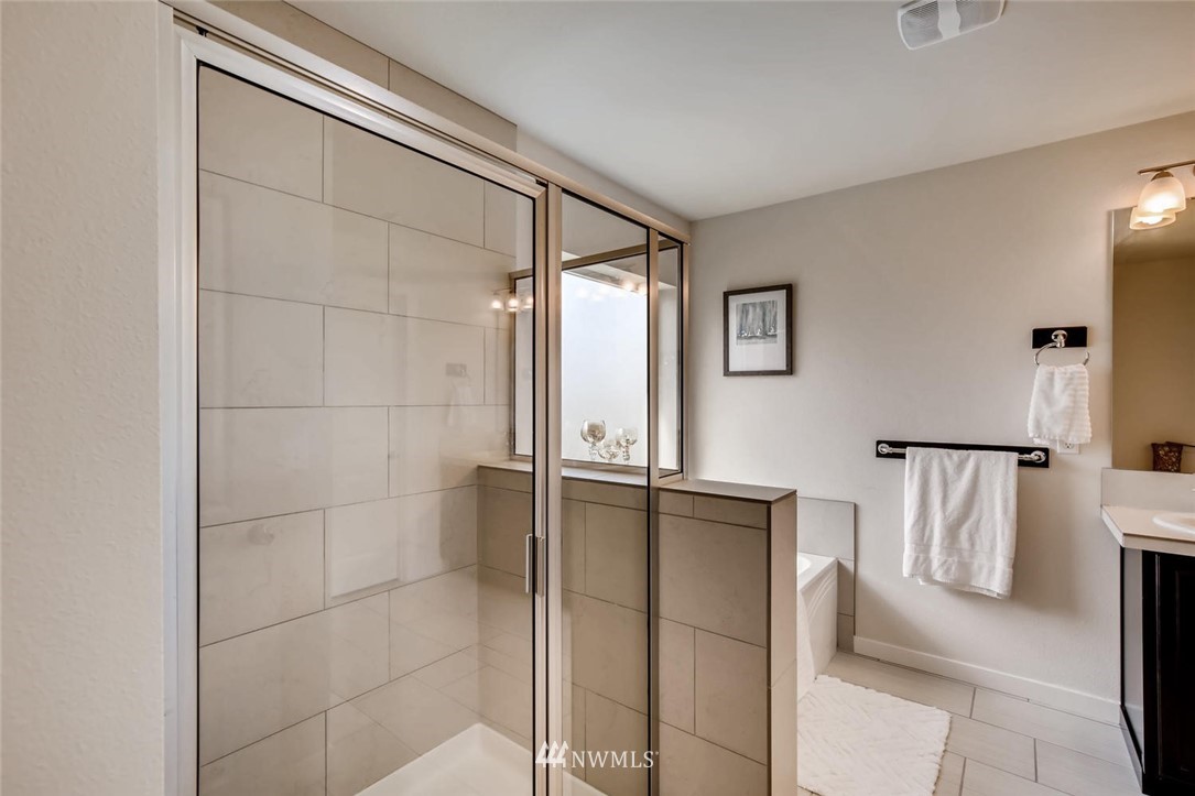 4314 212th Street Southeast Bothell, WA 98021 - Photo 14 of 24