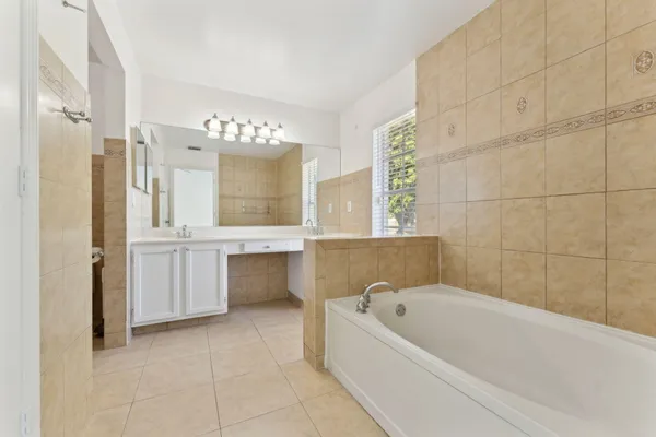 $3,600 | 3855 Sabal Lakes Road, Delray Beach, FL 33445
