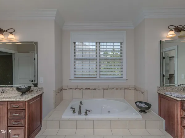 $4,000 | 119 Broad Leaf Court, Chapel Hill, NC 27517