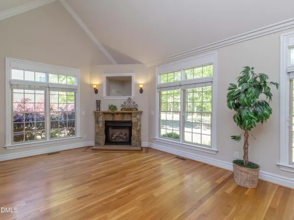 $4,000 | 119 Broad Leaf Court, Chapel Hill, NC 27517