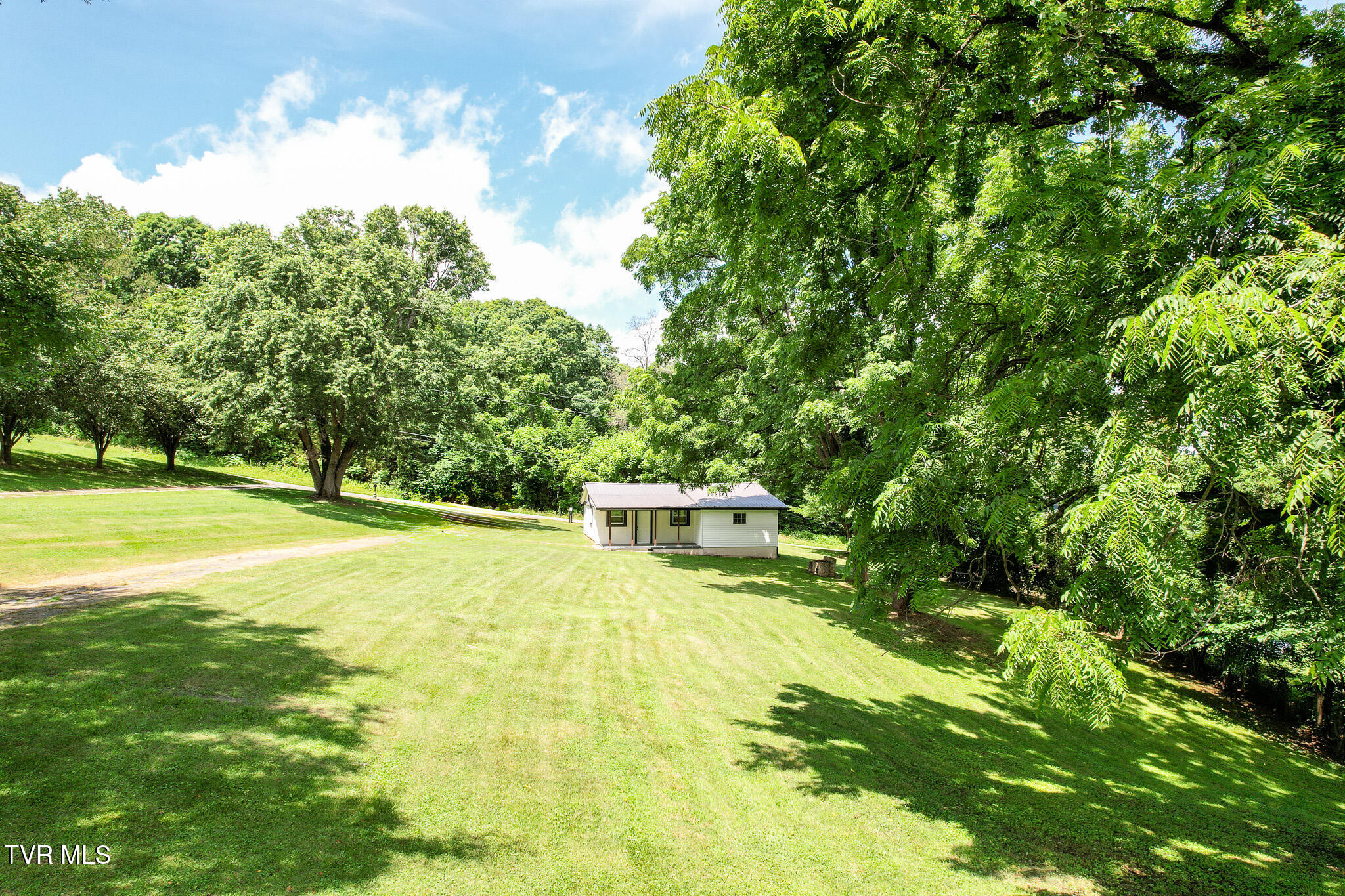 265 Hightop Road Midway, TN 37809 - Photo 39 of 51 32