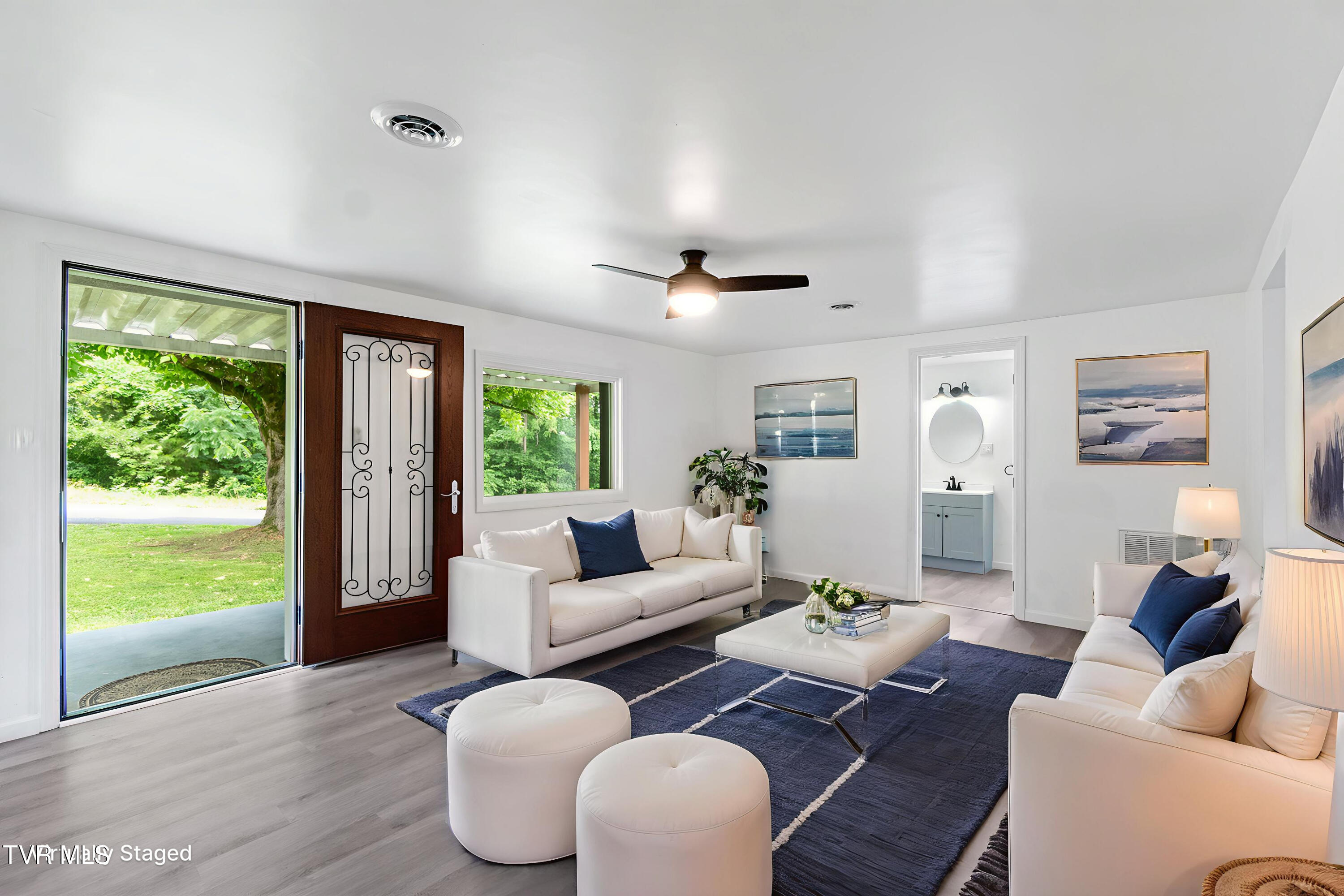 265 Hightop Road Midway, TN 37809 - Photo 4 of 51 3 - Living Room - Modern - 2