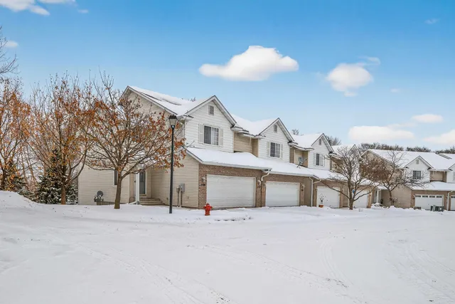 $390,000 | 1780 Talon Trail, Eagan, MN 55122