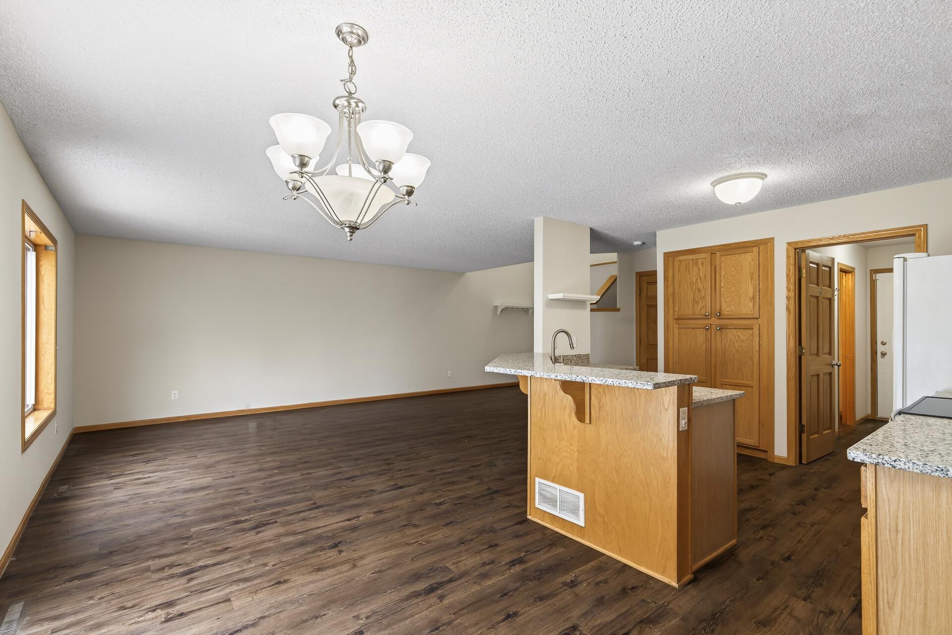 1780 Talon Trail Eagan, MN 55122 - Photo 11 of 46