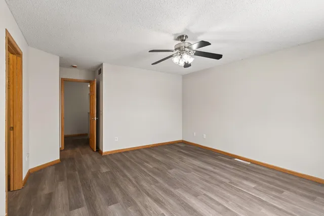 $390,000 | 1780 Talon Trail, Eagan, MN 55122