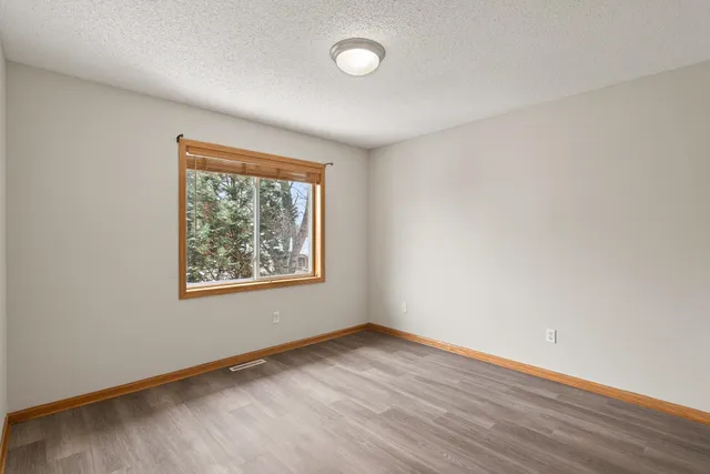 $390,000 | 1780 Talon Trail, Eagan, MN 55122