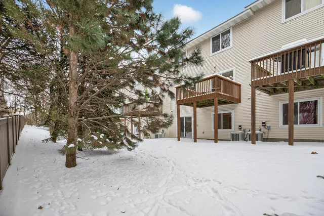 $390,000 | 1780 Talon Trail, Eagan, MN 55122