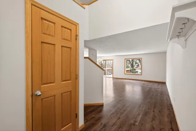 $390,000 | 1780 Talon Trail, Eagan, MN 55122