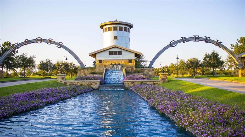 4602 Ana Ridge Lane Fulshear, TX 77441 - Photo 39 of 42 a view of a park