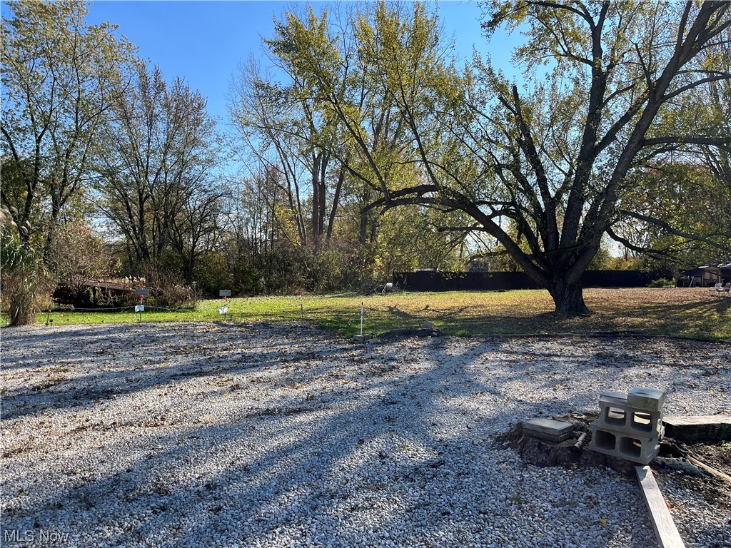 4972 West Fremont Road Port Clinton, OH 43452 - Photo 27 of 29 View of yard
