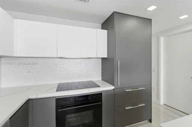 $9,000 | 3131 Northeast 7th Avenue, Unit 4204, Miami, FL 33137