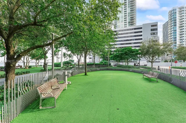 $9,000 | 3131 Northeast 7th Avenue, Unit 4204, Miami, FL 33137