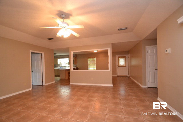 107 Cherry Circle Daphne, AL 36526 - Photo 7 of 23