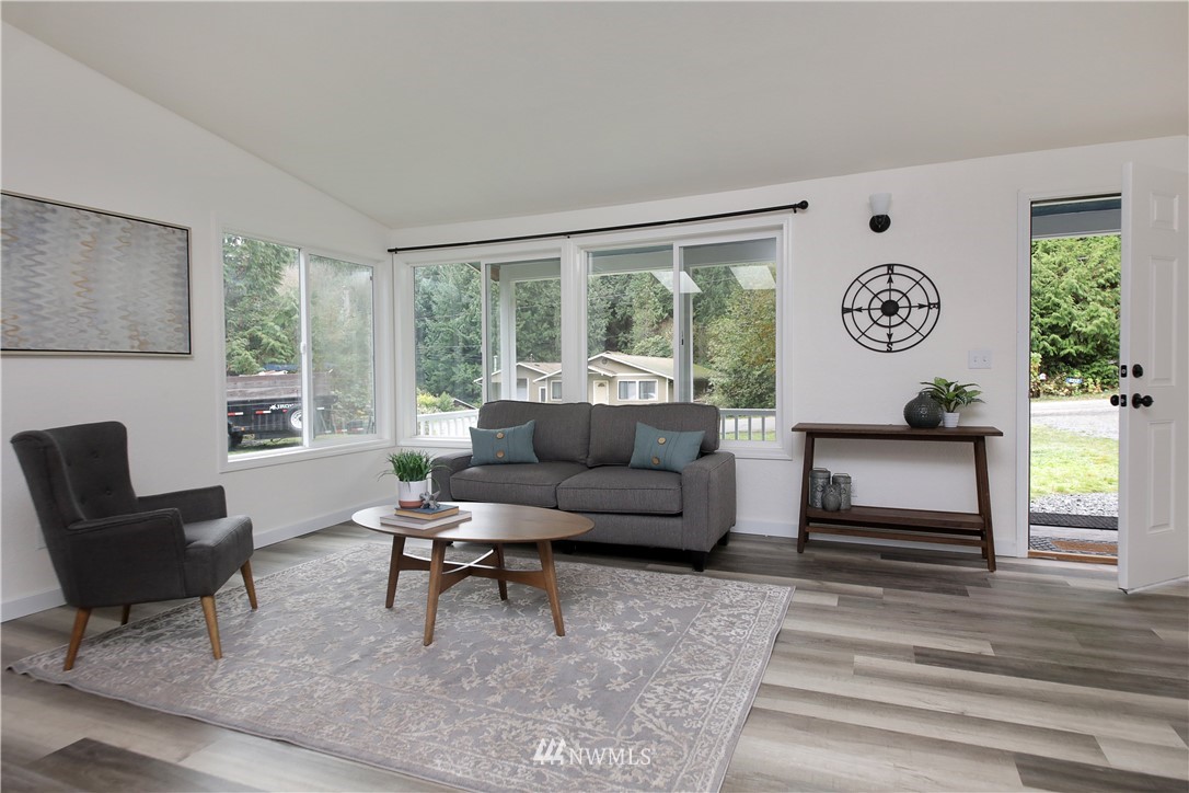 4221 Timberline Road Clinton, WA 98236 - Photo 11 of 38 Gallery Image 11