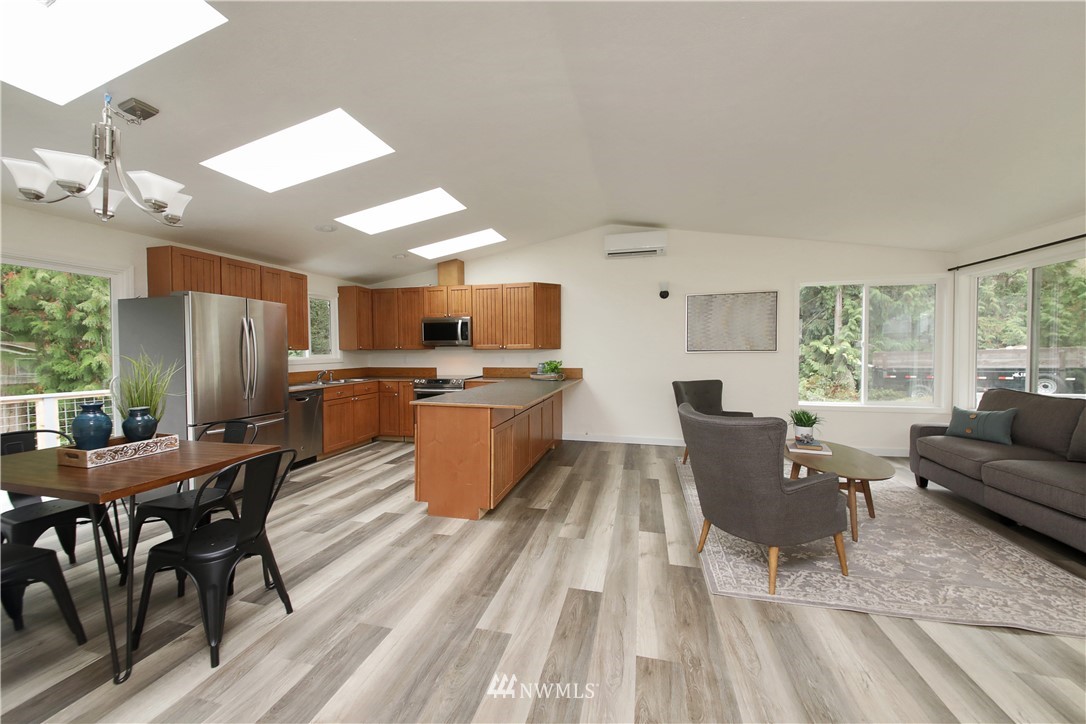 4221 Timberline Road Clinton, WA 98236 - Photo 18 of 38 Gallery Image 18