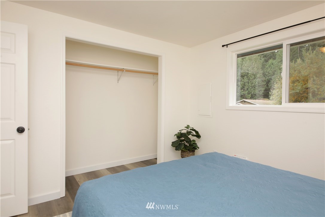 4221 Timberline Road Clinton, WA 98236 - Photo 21 of 38 Gallery Image 21