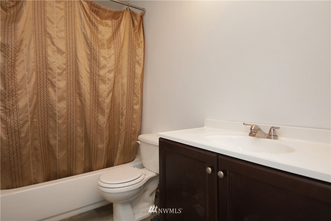 4221 Timberline Road Clinton, WA 98236 - Photo 25 of 38 Gallery Image 25