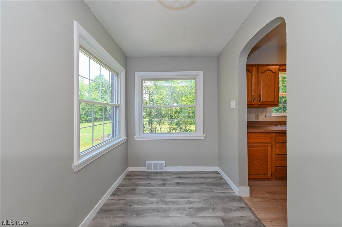 2047 Copley Road Akron, OH 44320 - Photo 5 of 21