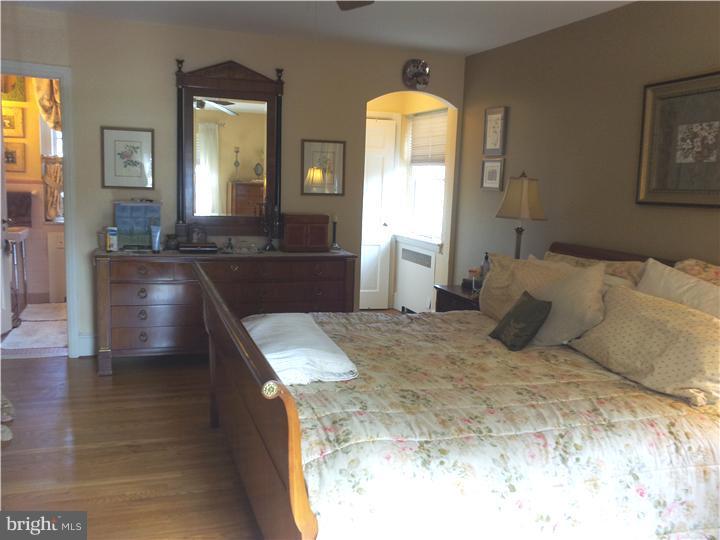 139 Hewett Road Wyncote, PA 19095 - Photo 9 of 13 Bedroom - Main