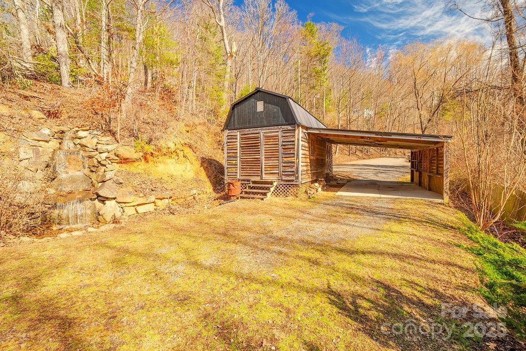 130 Flat Top Mountain Road Fairview, NC 28730 - Photo 30 of 33 Gallery Image 30