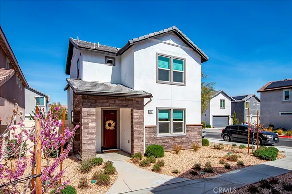 $525,000 | 260 Summerville Lane, Palmdale, CA 93551