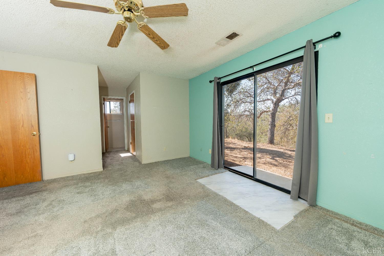 32838 Water Gulch Road Coarsegold, CA 93614 - Photo 11 of 22 Gallery Image 11