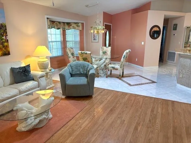 $1,875 | 1010 Nicene Court, Unit 45, Sun City Center, FL 33573