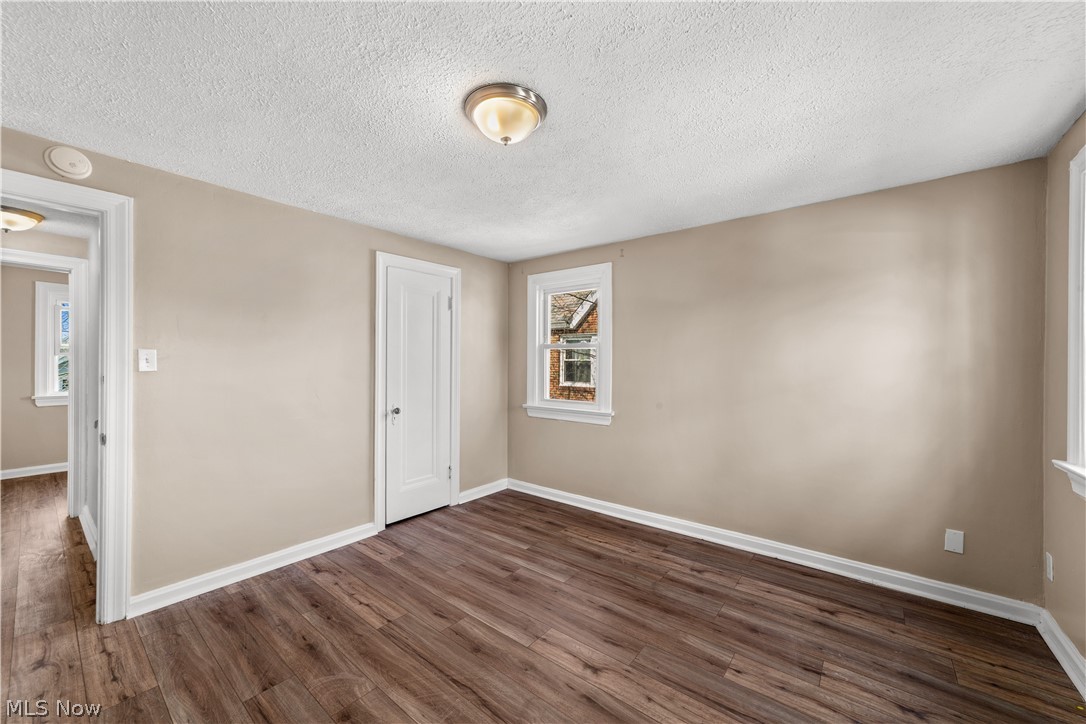 17904 Neff Road Cleveland, OH 44119 - Photo 21 of 30 Gallery Image 21