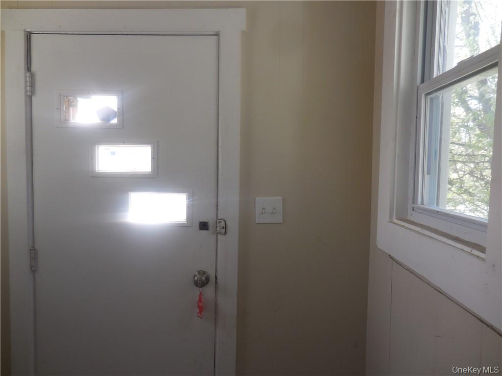 10 Edmunds Lane, Unit A Pine Bush, NY 12566 - Photo 17 of 23 a bathroom that has a window in it