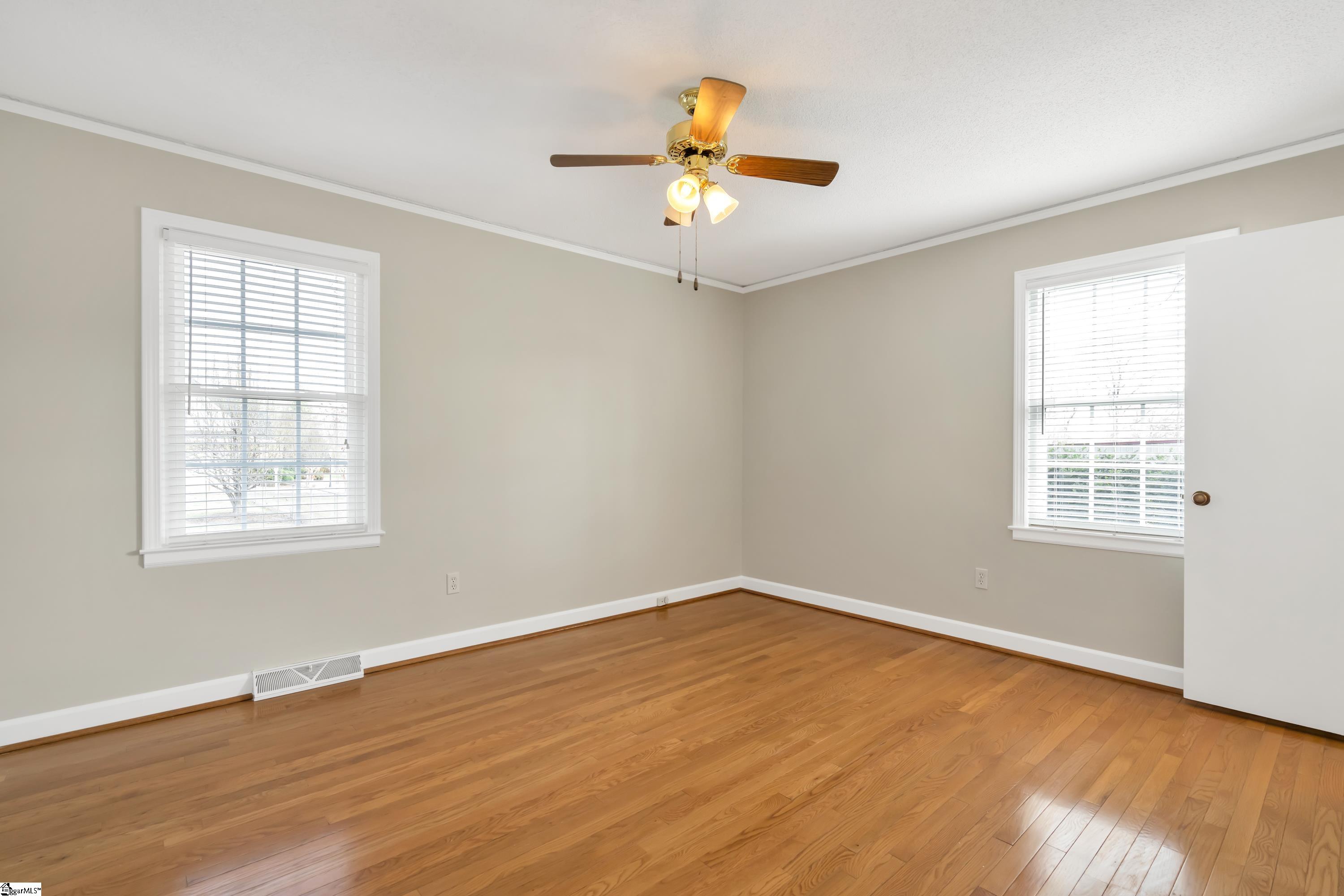 1116 Berry Shoals Road Greer, SC 29651 - Photo 16 of 32 Gallery Image 16