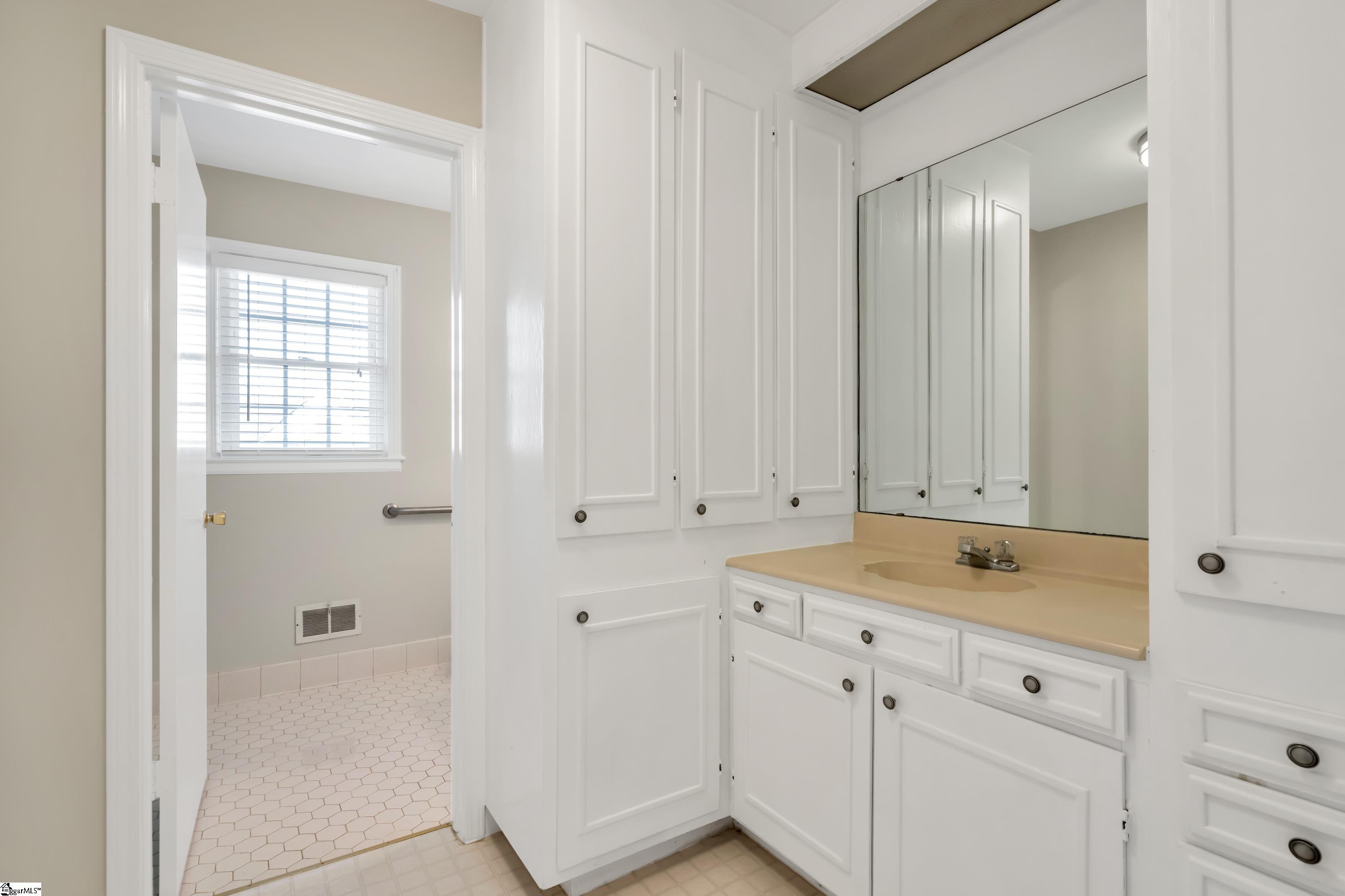 1116 Berry Shoals Road Greer, SC 29651 - Photo 17 of 32 Gallery Image 17